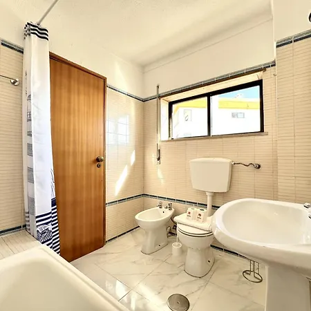 Апартаменты Vintage 2 With Pool By Homing